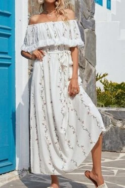 Robe Blanche Longue Et Fluide