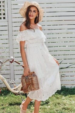 Robe En Coton À Volants Sur L'Épaule