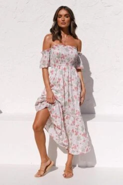 Robe Florale Gitane À Épaules Décolletées