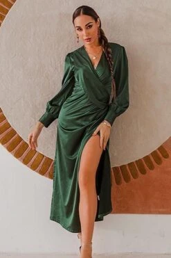 Robe En Satin Vert Foncé